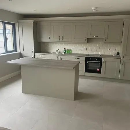 Holiday home Spacious Family In With Garden